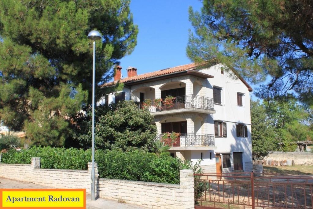 Apartment Radovan Porec Esterno foto