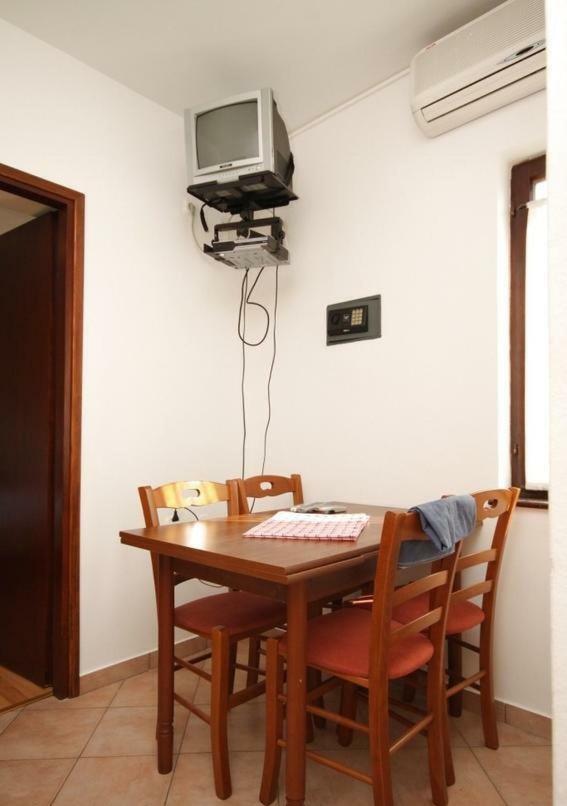 Apartment Radovan Porec Esterno foto
